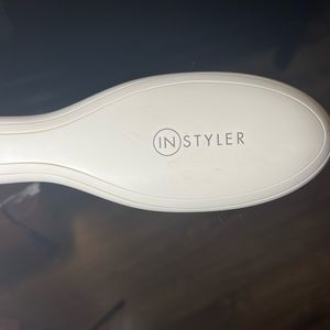 Instyler hair straightening brush